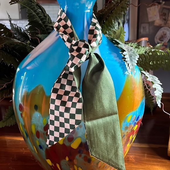 None Accessories - Beautiful twilly. Multi purpose